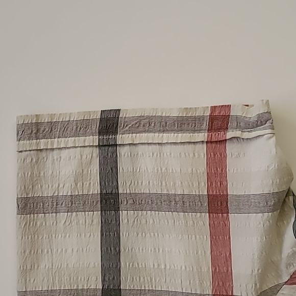 𝅺3/$20 Van Heusen Air Red & Blue Stripes Button-Up Shirt - Picture 6 of 10